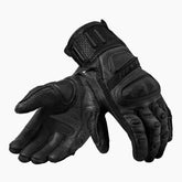 Guanti Cayenne 2, un guanto moto estivo con pelle perforata. Design traspirante e polpastrelli Connect. Di REV'IT!.